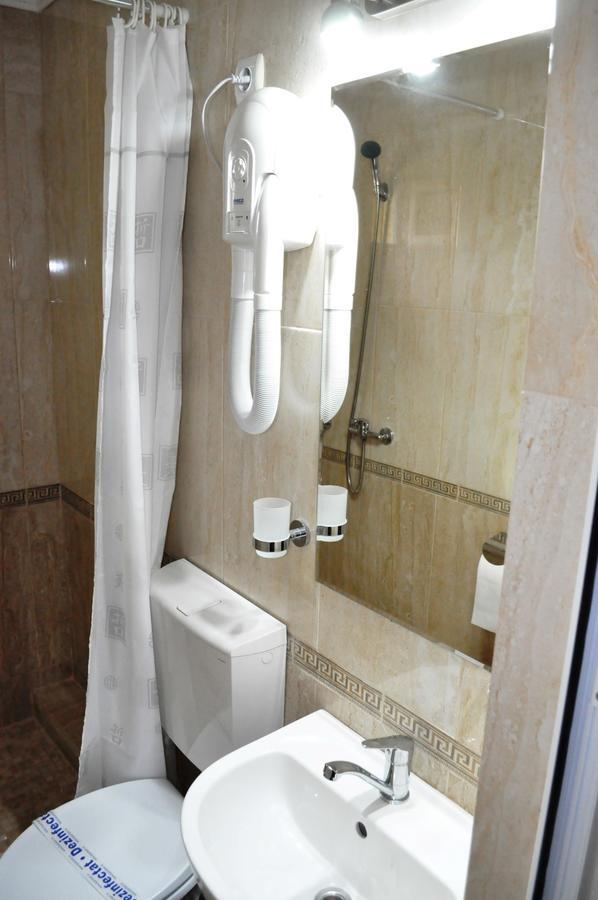 Hotel Andrei Cimpia Turzii Ngoại thất bức ảnh
